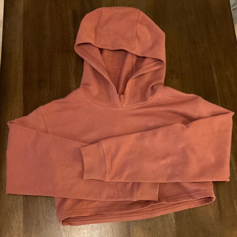 Lululemon cropped hoodie